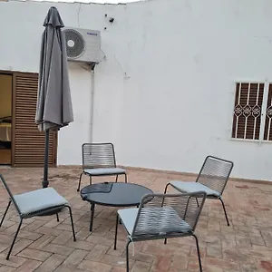 https://vivenda-julia-e-tavares.hotelaalgarve.com