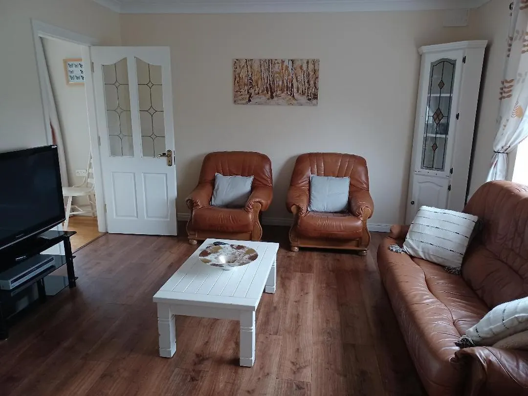 Holiday home Cloonboo Lodge With Tours Sleeps 12 Galway Ireland